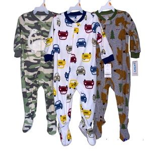 Carter’s Baby Boy Fleece Footed Pajamas 12M size 3 sets